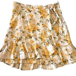 NWT! American Eagle Floral Wrap Skirt